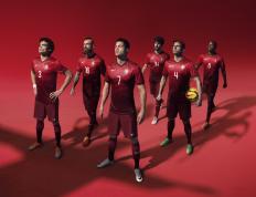 Uzi新星表现优异表现突出，TES前途光明！比赛高潮迭起(uzi评价tes淘汰)